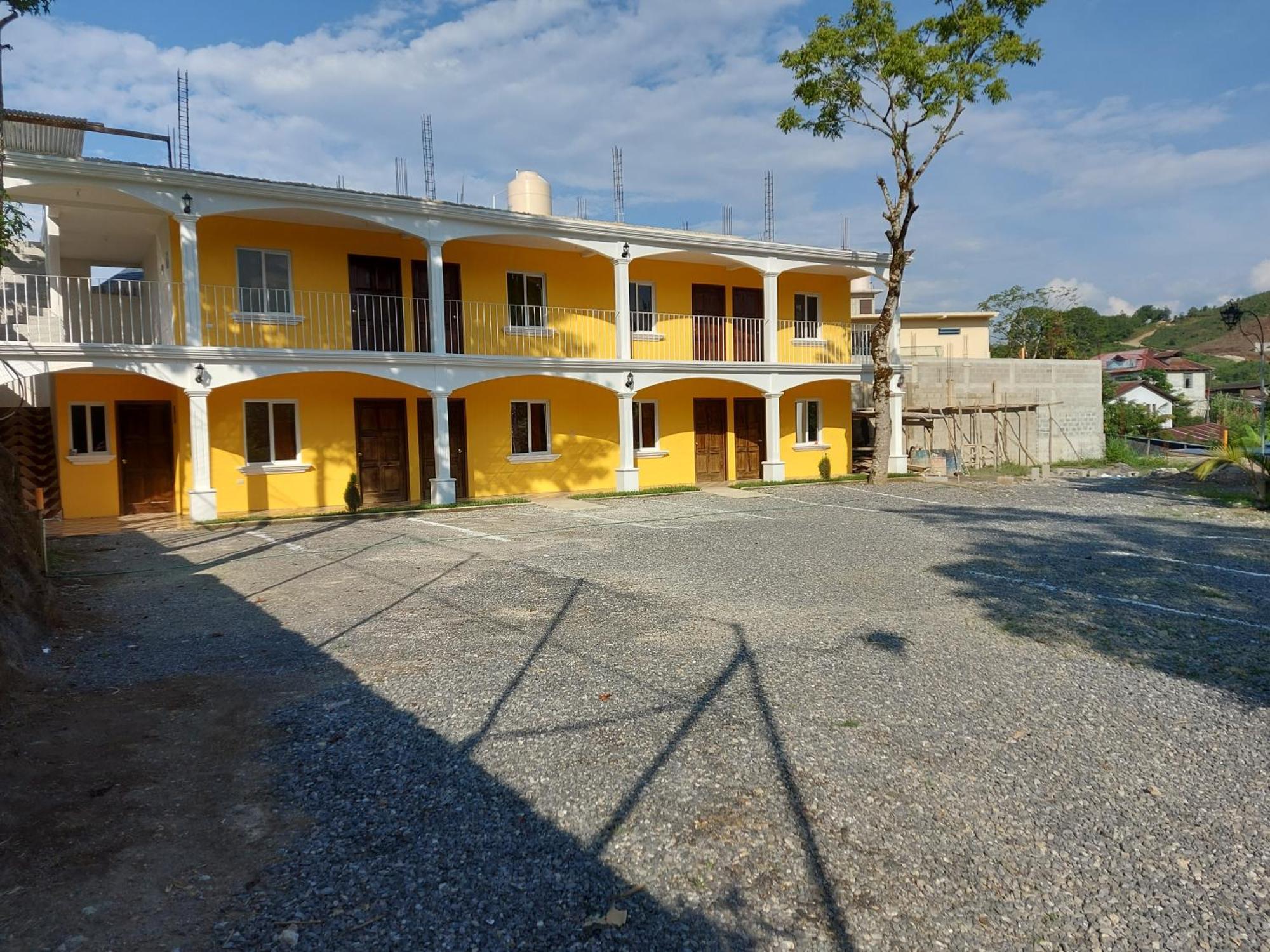 Hotel Los Reyes Кобан Екстер'єр фото