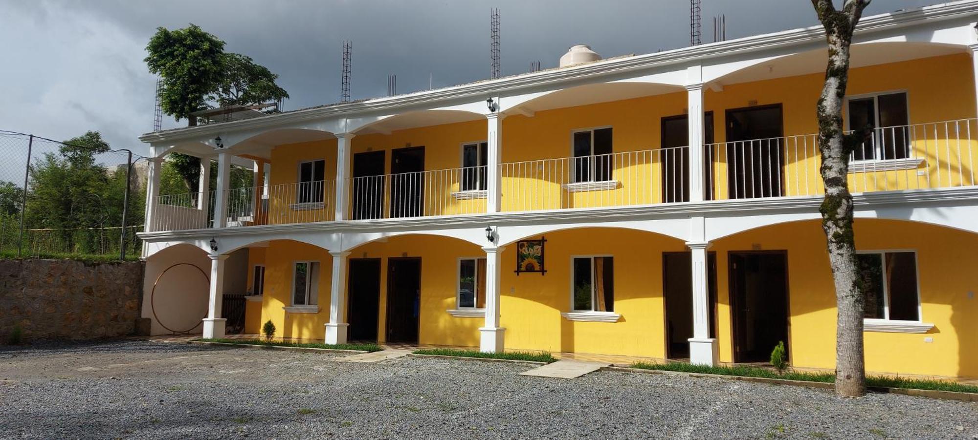 Hotel Los Reyes Кобан Екстер'єр фото
